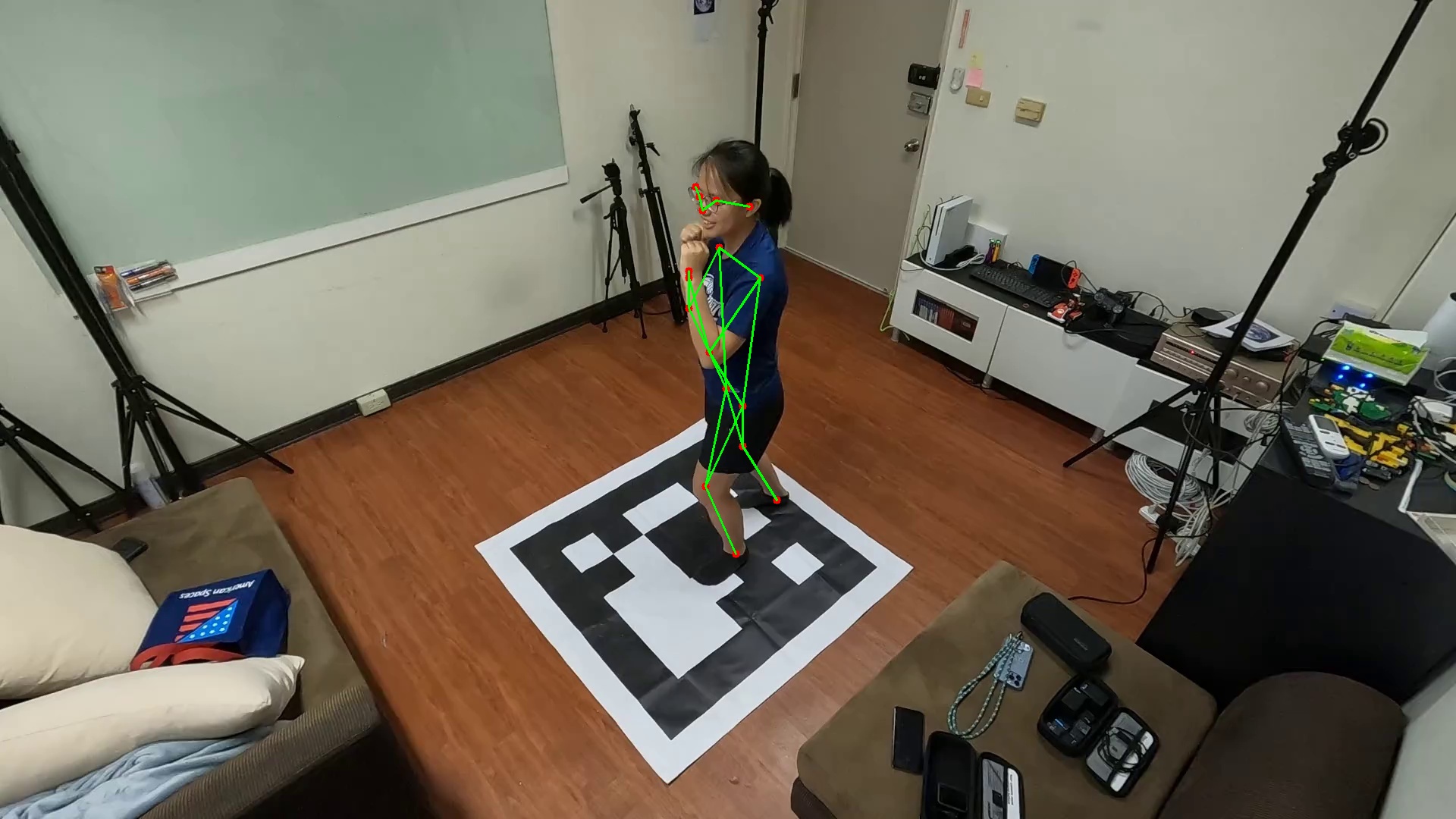 Sport Tech: Real-time Human Pose Feedback System